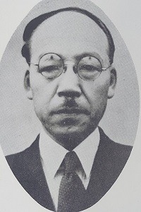 川島照三