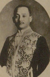 百済文輔