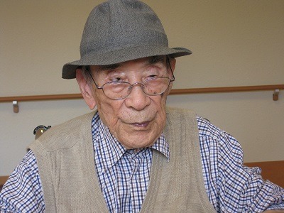 まどみちお　肖像画像
