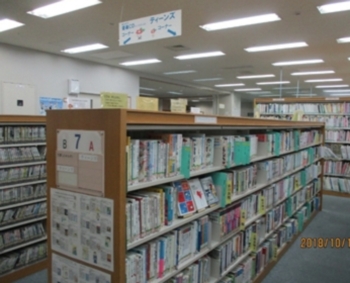 川崎図書館ティーンズコーナーの写真